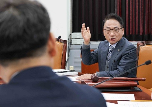 박선원 국회 정보위원회 더불어민주당 간사가 5일 오전 서울 여의도 국회에서 열린 정보위원회의 국방정보본부 등에 대한 국정감사에서 발언하고 있는 모습. <사진제공=뉴시스>